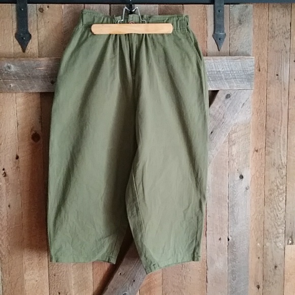 Baggy pants size small/med - Picture 2 of 4